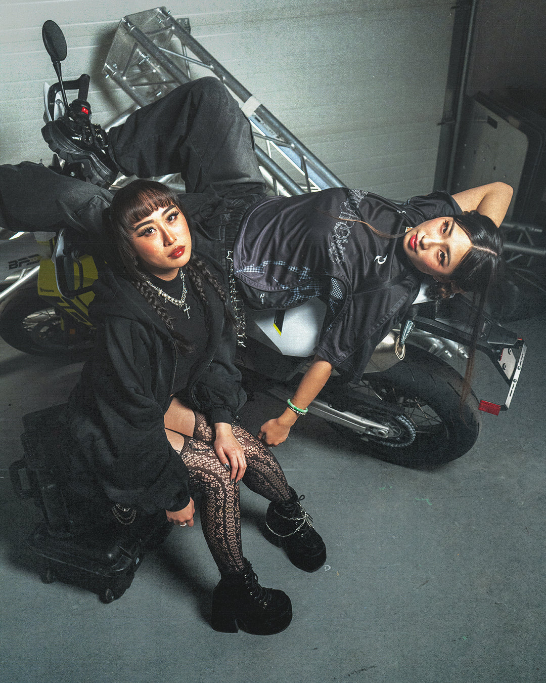 (PRE-ORDER) ADRENOCHROME ZIP-UP